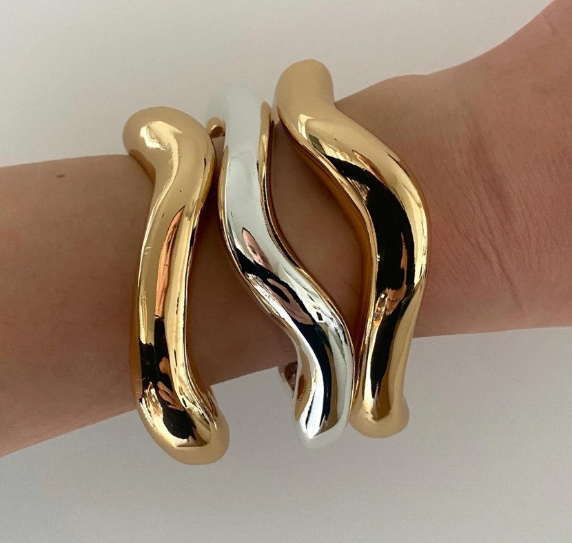 Vintage Texture Premium Stainless Steel Bracelet