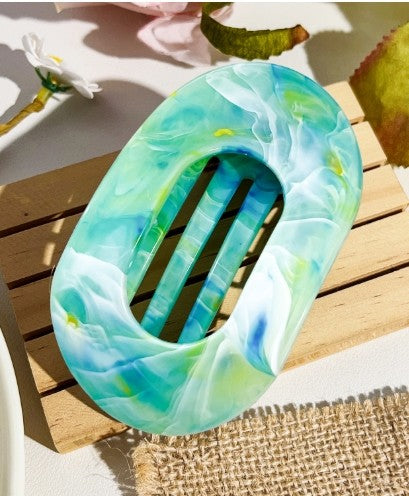 Oval Marble Gradient Hair Claw Clip